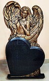 Художественная резка на памятнике Пинск