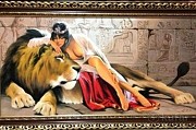 Гобелен "клеопатра и лев"в позолоченной раме Брест
