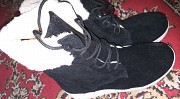 Ботинки черные, зимние с мехом, новые, на р.36 Брест